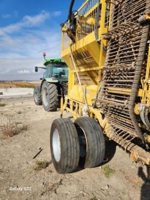 Bağrıkurt lastikçi